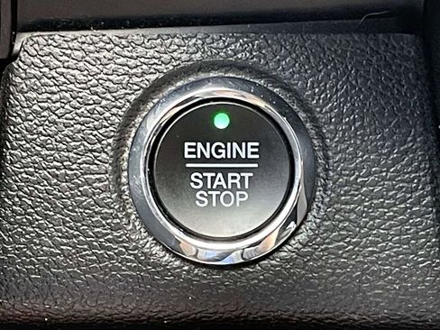 Used 2020 Ford F150 Lariat image 25