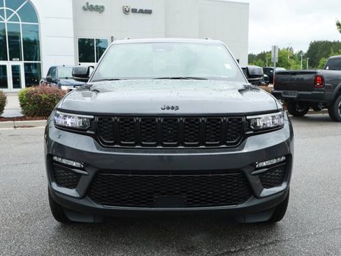 Used 2024 Jeep Grand Cherokee Limited w/ Black Appearance Package RWD image 2