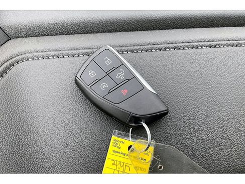 Used 2025 Chevrolet Silverado 2500 LT w/ Convenience Package AWD/4WD image 13