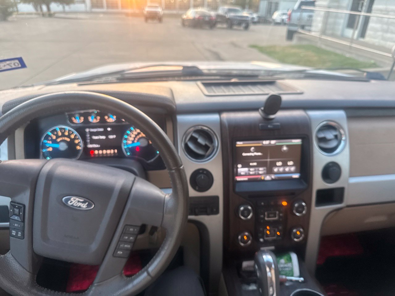 Used 2014 Ford F150 2WD SuperCrew image 11