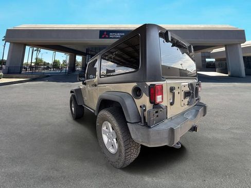 Used 2018 Jeep Wrangler Sport AWD/4WD image 8