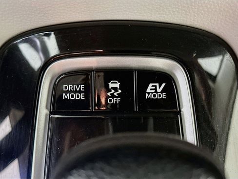Used 2022 Toyota Corolla LE w/ Carpet Mat Package (TMS) FWD image 24