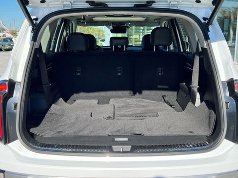 Used 2025 Kia Telluride SX image 18