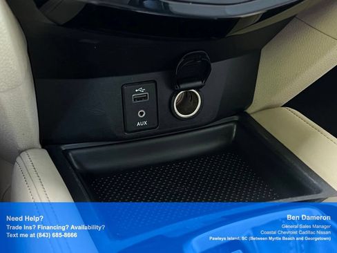 Used 2017 Nissan Rogue SL AWD/4WD image 38
