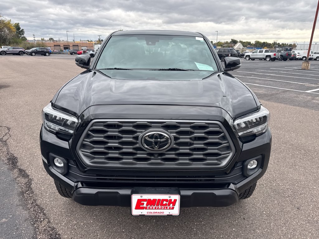 Used 2023 Toyota Tacoma TRD Off-Road w/ TRD Premium Off Road Package AWD/4WD image 8