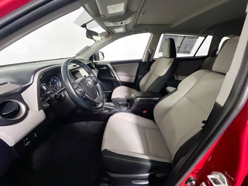 Used 2016 Toyota RAV4 XLE image 14