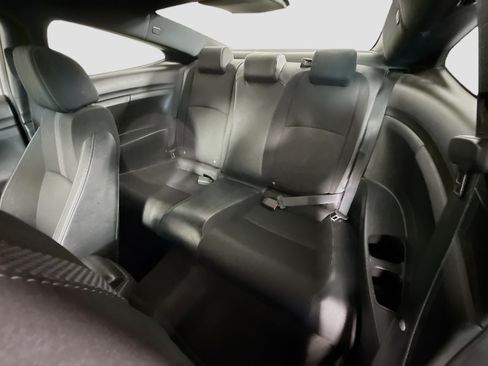 Used 2020 Honda Civic Sport image 25