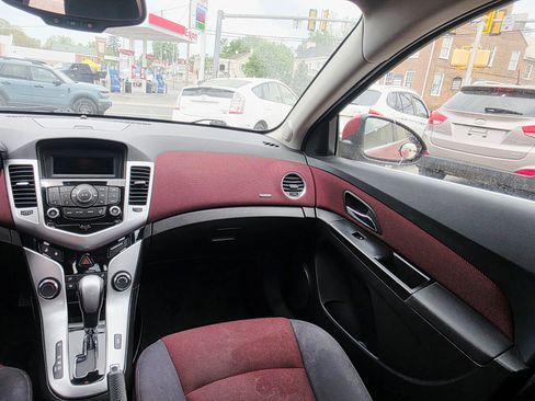 Used 2013 Chevrolet Cruze LT w/ RS Package FWD image 19