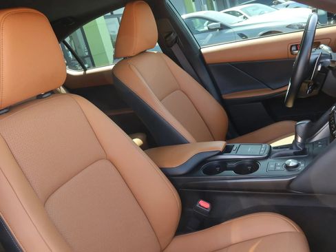 Used 2025 Lexus IS 300 F Sport AWD/4WD image 27