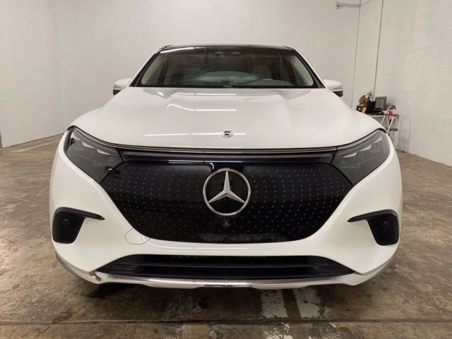Used 2024 Mercedes-Benz EQS 450+ SUV image 8