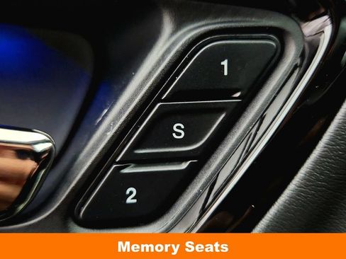 Used 2022 Dodge Durango SRT w/ SRT Interior Appearance Group AWD/4WD image 25