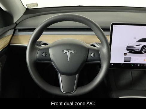 Used 2023 Tesla Model Y Long Range AWD/4WD image 7