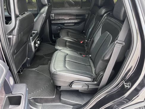 Used 2020 Ford Expedition Limited RWD image 22
