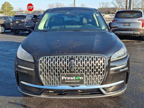 Used 2024 Lincoln Corsair AWD w/ Equipment Group 101A image 2