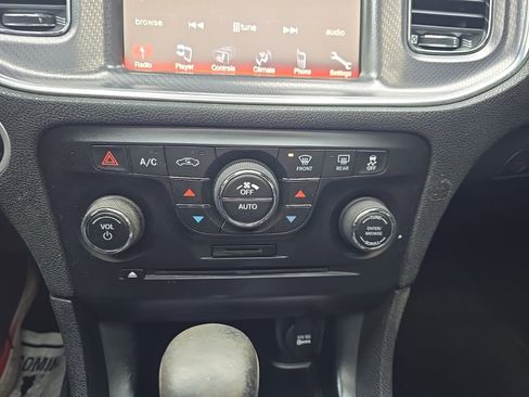 Used 2014 Dodge Charger R/T w/ Blacktop Package image 14