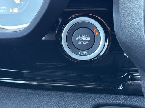 New 2026 RAM 1500 Laramie AWD/4WD image 21