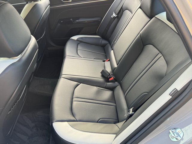Used 2025 Kia K5 GT-Line w/ GT-Line Premium Package FWD image 27