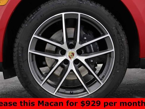 Certified 2025 Porsche Macan image 48