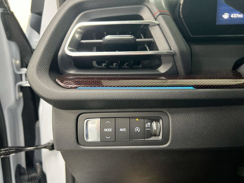 New 2026 Chevrolet Traverse RS w/ LPO, Floor Liner Package AWD/4WD image 19