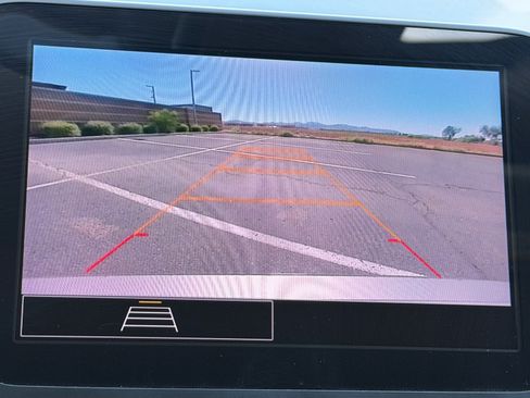 Used 2023 Chevrolet Malibu LT w/ Driver Confidence Package FWD image 18