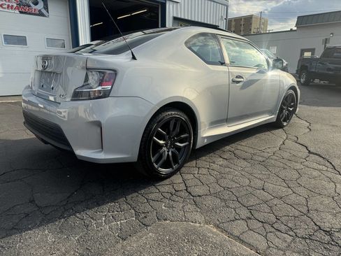 Used 2014 Scion tC 10 Series image 7