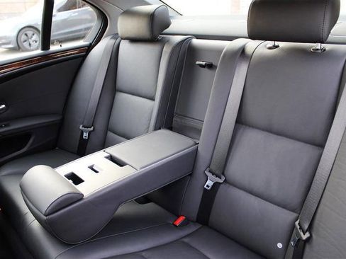 Used 2008 BMW 528xi Sedan image 27