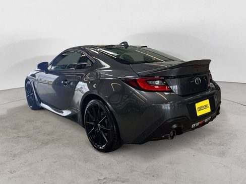 Used 2024 Toyota GR86 Premium RWD image 7