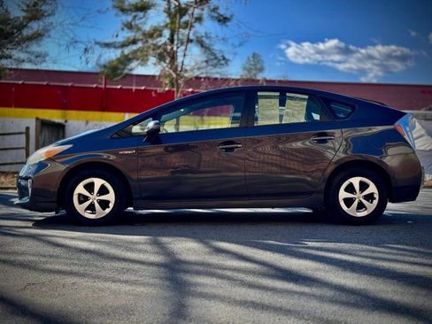 Used 2012 Toyota Prius image 4
