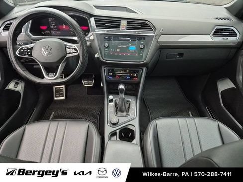 Certified 2022 Volkswagen Tiguan SE R-Line AWD/4WD image 27