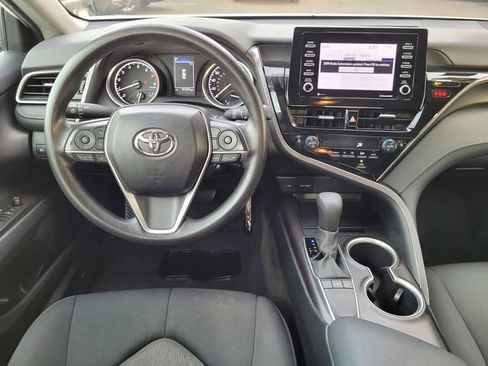 Used 2024 Toyota Camry LE image 7