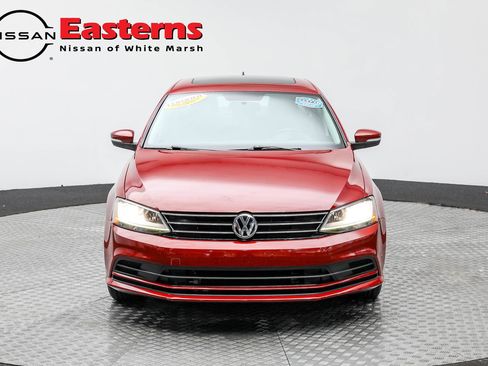 Used 2017 Volkswagen Jetta SE image 7