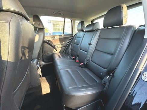 Used 2017 Volkswagen Tiguan S AWD/4WD image 24