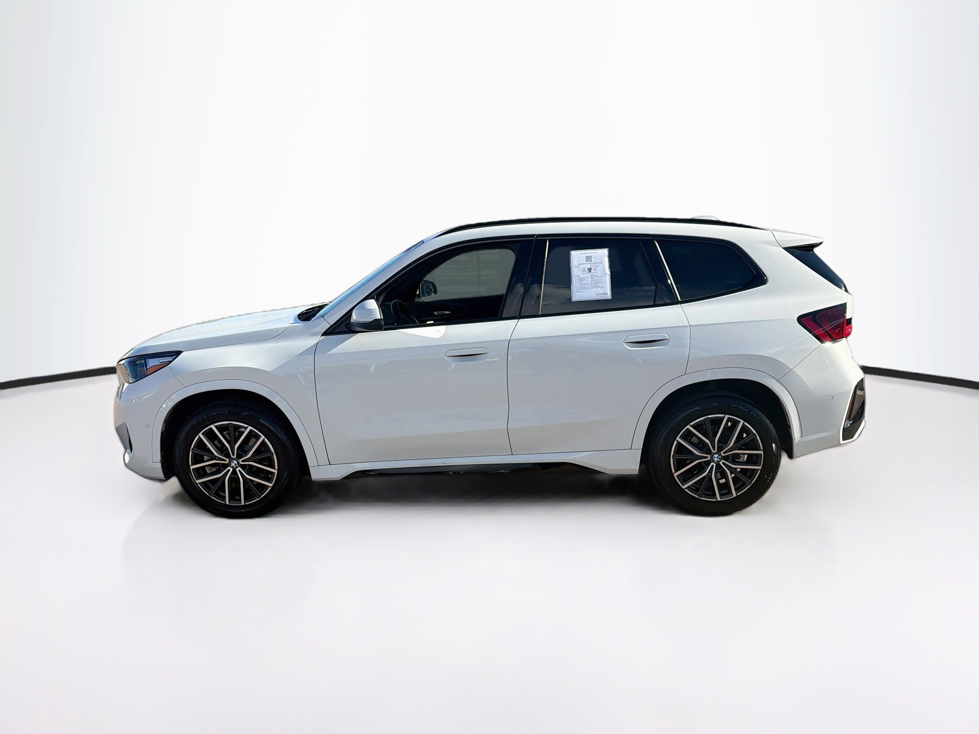 Used 2026 BMW X1 xDrive28i AWD/4WD image 4