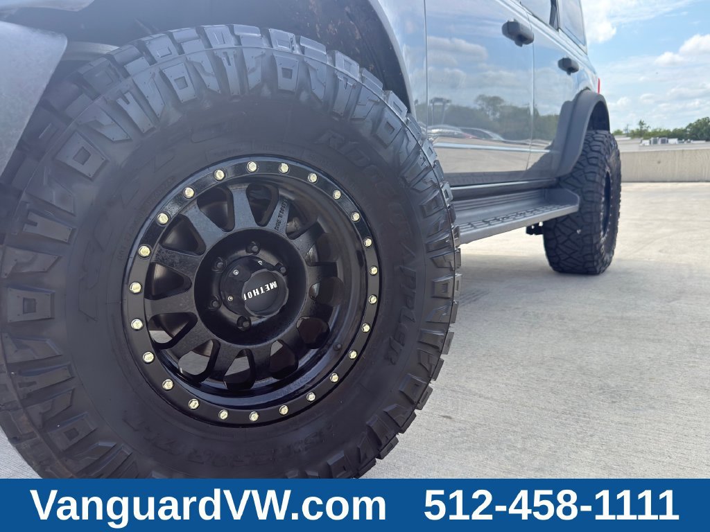 Used 2025 Ford Bronco Big Bend AWD/4WD image 4