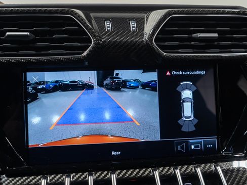 Used 2023 Lamborghini Urus S image 52