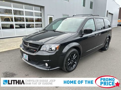 Used 2019 Dodge Grand Caravan GT image 1