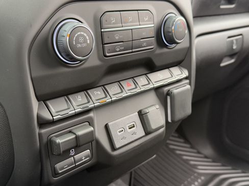 New 2026 Chevrolet Silverado 2500 Custom w/ Custom Value Package image 17