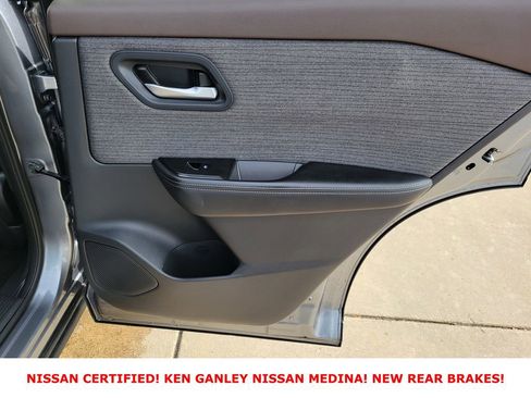 Certified 2023 Nissan Rogue SV image 47