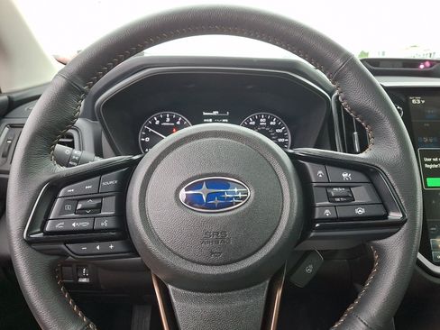 Certified 2025 Subaru Ascent Bronze Edition AWD/4WD image 21
