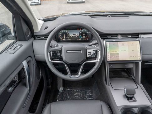 New 2025 Land Rover Discovery Sport S image 12