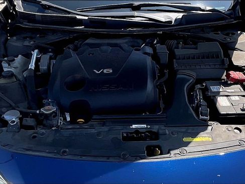 Used 2020 Nissan Maxima 3.5 SV image 10