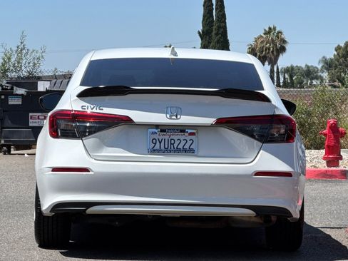Used 2023 Honda Civic LX image 10