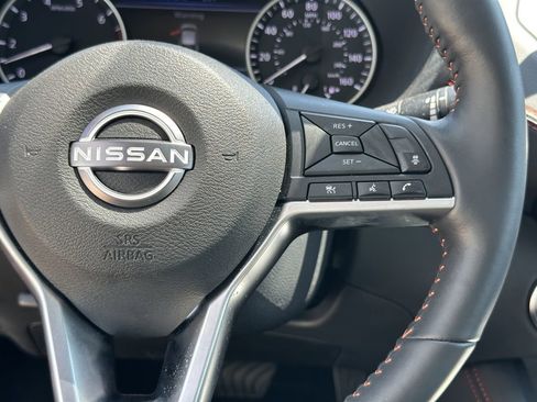 Certified 2025 Nissan Sentra SR w/ SR Premium Package FWD image 2