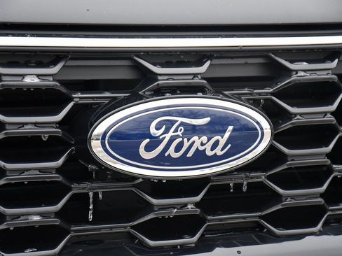 New 2026 Ford Escape ST-Line w/ Tech Pack #1 image 35