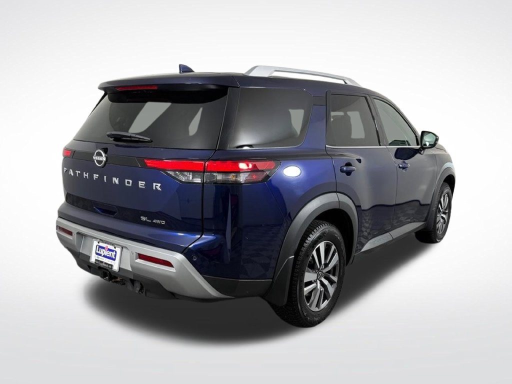 Used 2023 Nissan Pathfinder SL AWD/4WD image 4