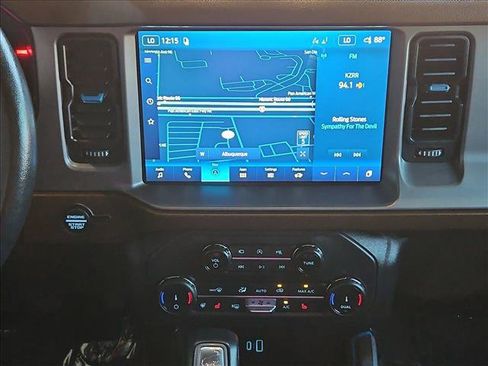 Used 2022 Ford Bronco Outer Banks w/ Sasquatch Package AWD/4WD image 15