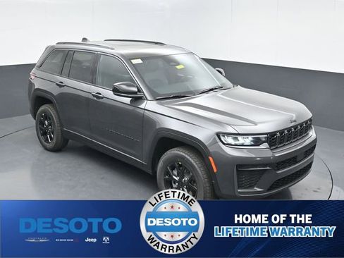 New 2026 Jeep Grand Cherokee Altitude AWD/4WD image 34