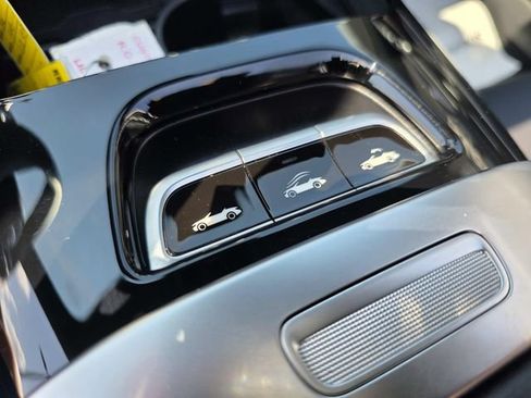 Used 2026 Mercedes-Benz CLE 450 4MATIC Cabriolet image 14