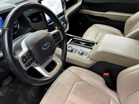 Used 2024 Ford Expedition Max Limited image 4