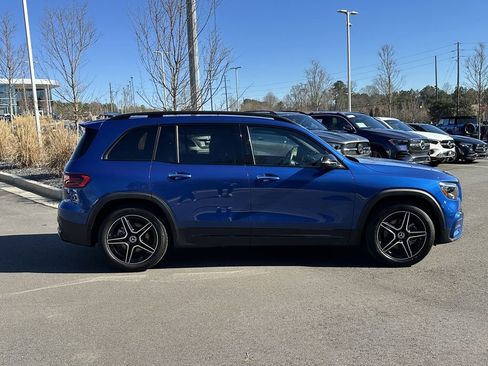 Certified 2025 Mercedes-Benz GLB 250 image 9